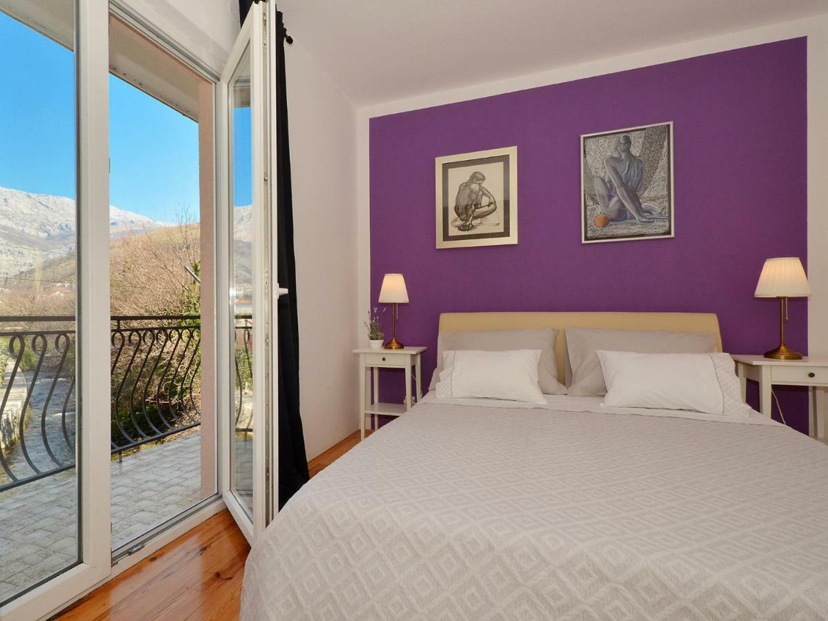 Holiday Home Zrnovnica * Žrnovnica